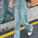 High Waist Light Blue Ripped Denim Wide Leg Trousers Trendy Y2k Slim Straight Leg Jeans for Women New Autumn Winter Fashion